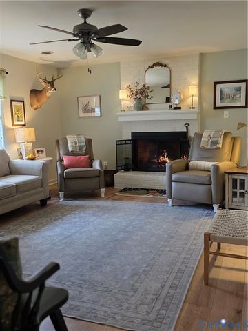 8511 Peaks Rd, Hanover, VA 23069