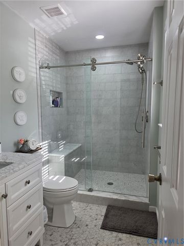 8511 Peaks Rd, Hanover, VA 23069