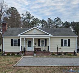 8511 Peaks Rd, Hanover, VA 23069