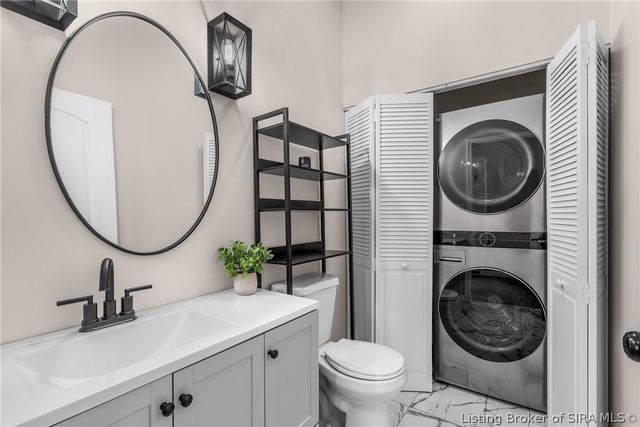 325 E 14th Street, New Albany, IN 47150