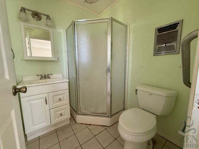 704 Meadowlark Circle, Crowley, TX 76036