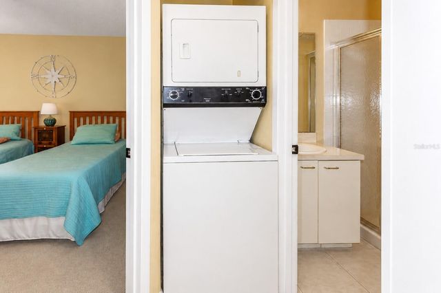 25100 SANDHILL BOULEVARD J-201, Punta Gorda, FL 33983