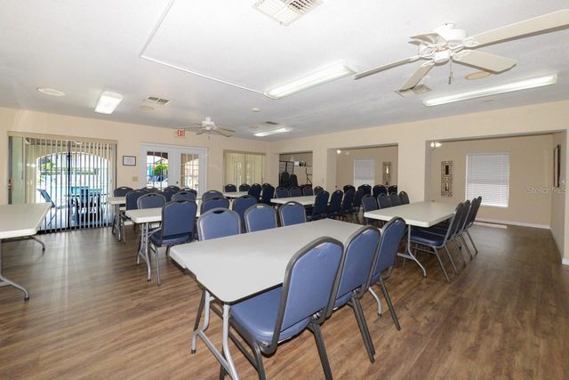 25100 SANDHILL BOULEVARD J-201, Punta Gorda, FL 33983