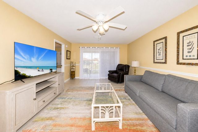 25100 SANDHILL BOULEVARD J-201, Punta Gorda, FL 33983