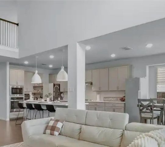 11104 Aspen Leaf Drive, Argyle, TX 76226