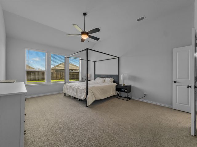 11104 Aspen Leaf Drive, Argyle, TX 76226