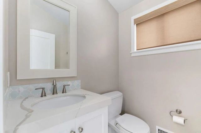 2812 Bayside Walk, San Diego, CA 92109