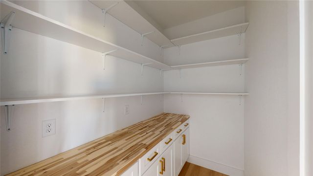 9228 Sunrise Drive, Fort Worth, TX 76134