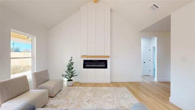 9228 Sunrise Drive, Fort Worth, TX 76134