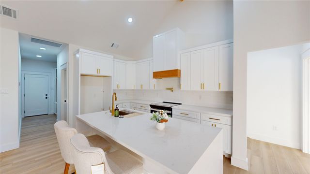 9228 Sunrise Drive, Fort Worth, TX 76134