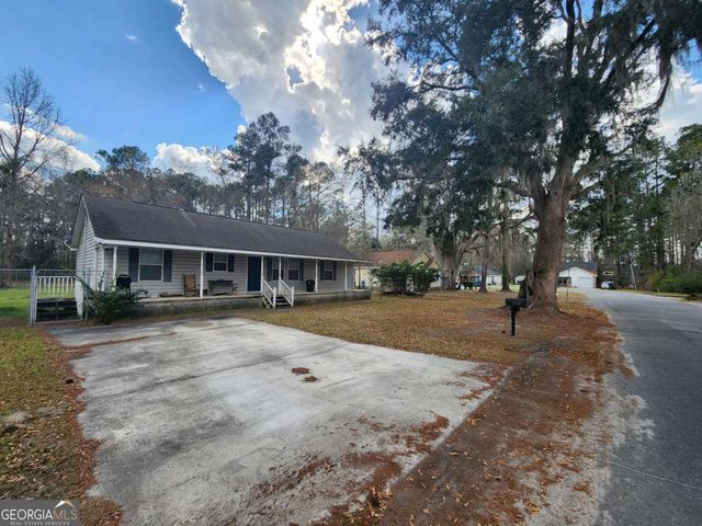 269 W Smith Street, Pembroke, GA 31321