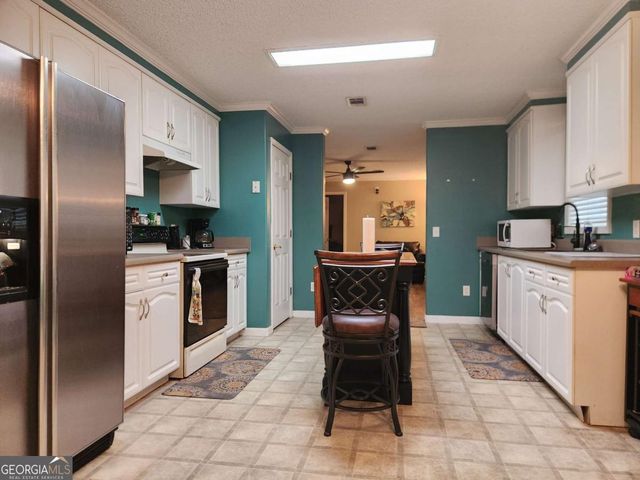 269 W Smith Street, Pembroke, GA 31321