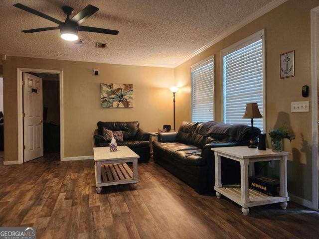 269 W Smith Street, Pembroke, GA 31321