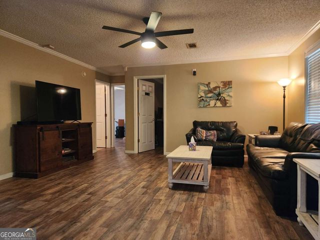 269 W Smith Street, Pembroke, GA 31321