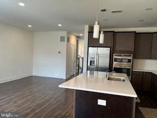 3 SWEETBAY ST, Skillman, NJ 08558
