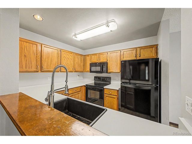 8090 Holland Ct C, Arvada, CO 80005