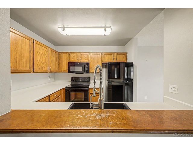 8090 Holland Ct C, Arvada, CO 80005