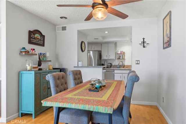 15607 Crestview 85, Los Angeles, CA 91344