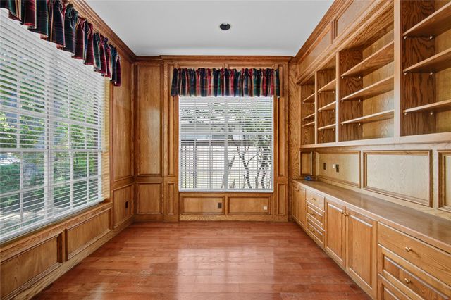 16 Treverstone Court, Sugar Land, TX 77479