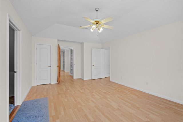 16 Treverstone Court, Sugar Land, TX 77479