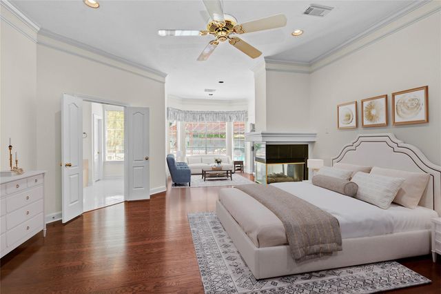 16 Treverstone Court, Sugar Land, TX 77479