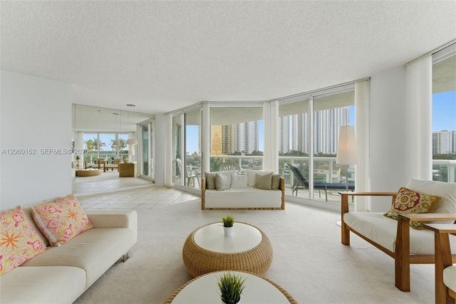16400 Collins Avenue 544, Sunny Isles Beach, FL 33160