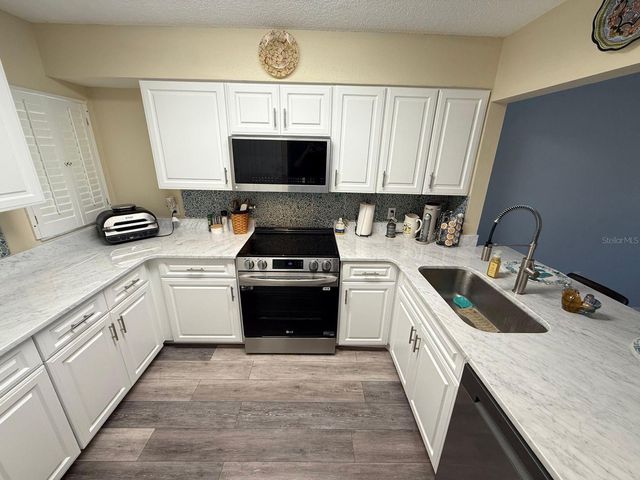 5557 SEA FOREST DRIVE 114, New Port Richey, FL 34652