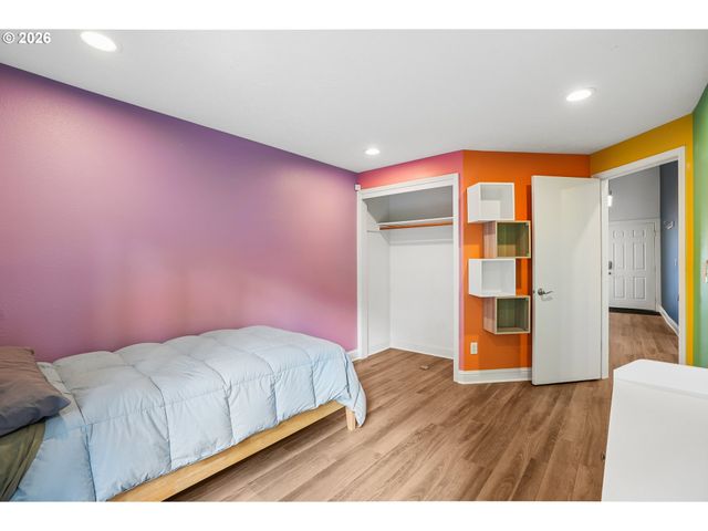 4538 Sw VACUNA St, Portland, OR 97219