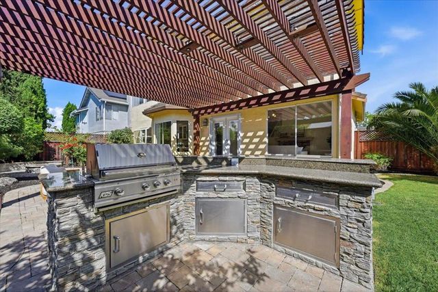 3199 Alpine Drive, Fremont, CA 94555