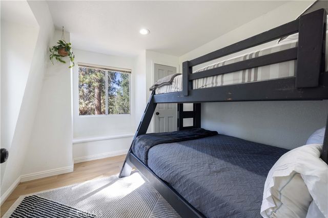 745 Barret, Big Bear City, CA 92314