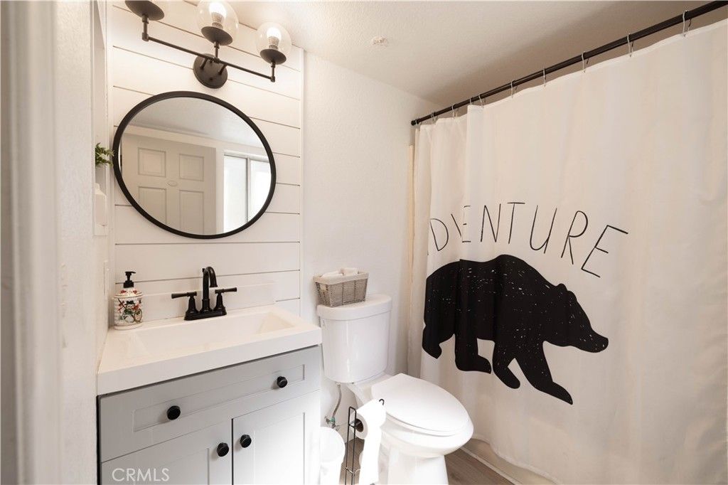 Image 16 of property listing at 745 Barret, Big Bear City, CA 92314