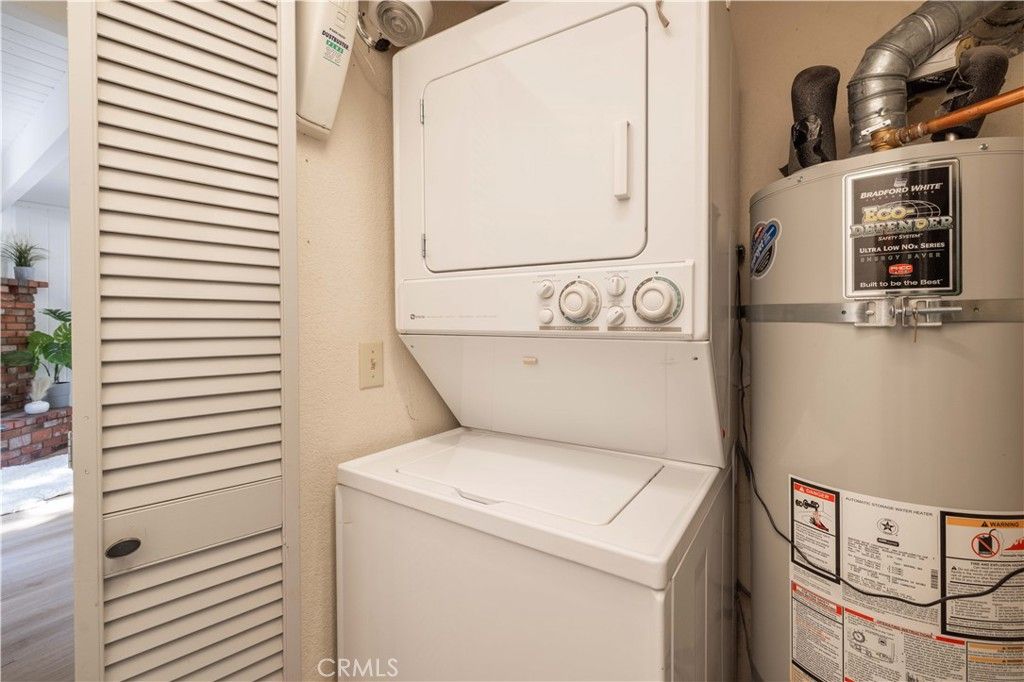 Image 20 of property listing at 745 Barret, Big Bear City, CA 92314