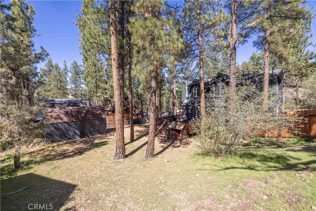 Image 27 of property listing at 745 Barret, Big Bear City, CA 92314