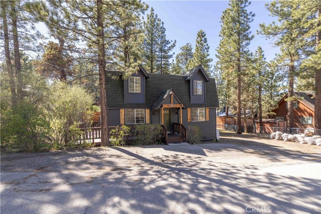 Image 28 of property listing at 745 Barret, Big Bear City, CA 92314