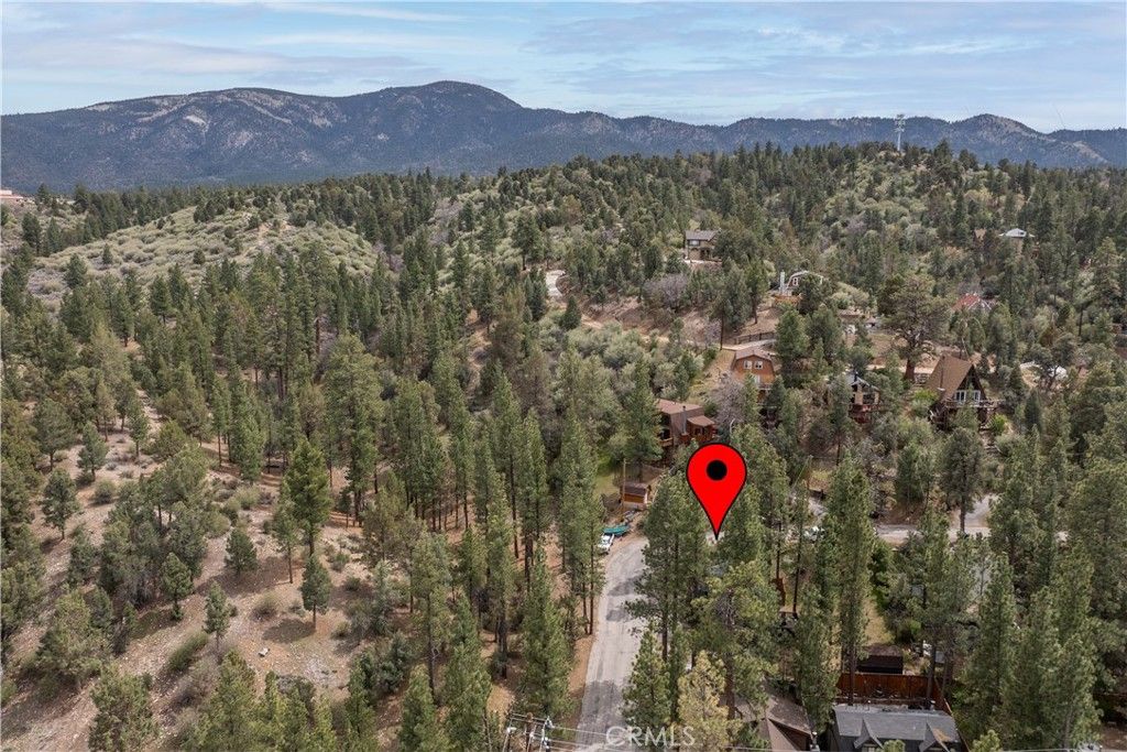 Image 30 of property listing at 745 Barret, Big Bear City, CA 92314