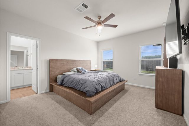 11624 Whirlaway Drive, Willis, TX 77318