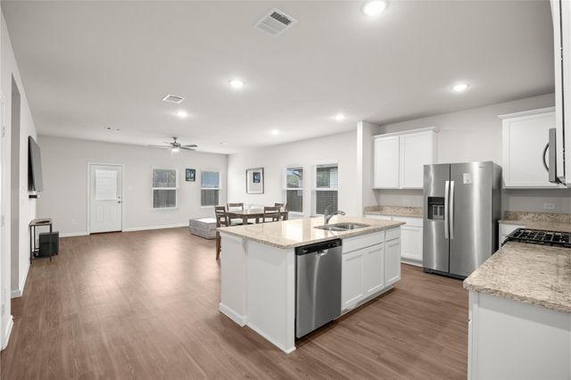 11624 Whirlaway Drive, Willis, TX 77318