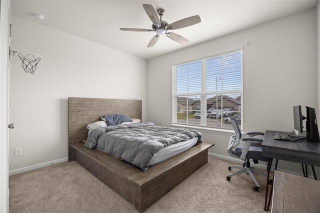 11624 Whirlaway Drive, Willis, TX 77318