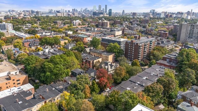 49 Winchester St 2, Brookline, MA 02446