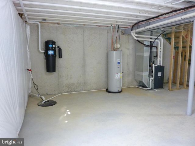 69 COTSWOOD CT, Smyrna, DE 19977