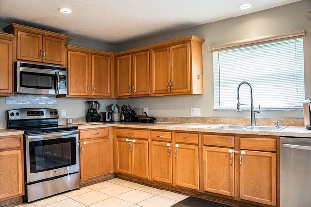6015 CHAMPLAIN PASS, Lakeland, FL 33805