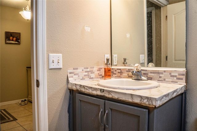6015 CHAMPLAIN PASS, Lakeland, FL 33805