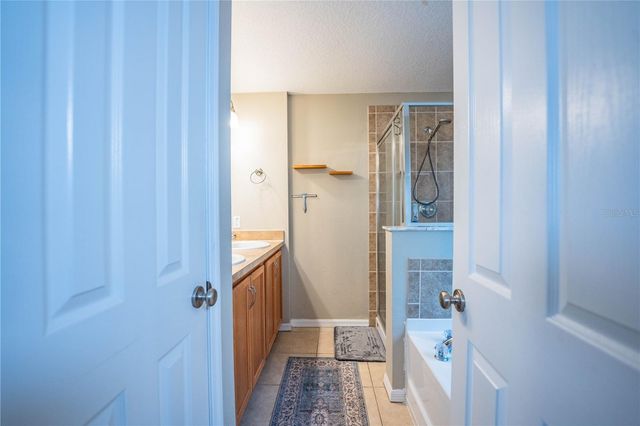 6015 CHAMPLAIN PASS, Lakeland, FL 33805