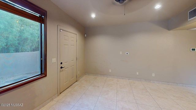 2324 E 6th Street B, Tucson, AZ 85719