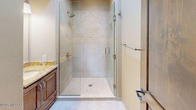 2324 E 6th Street B, Tucson, AZ 85719