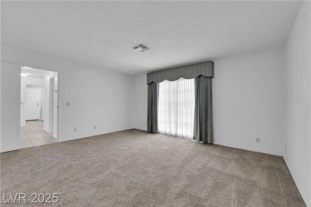 2004 Canterbury Drive, Las Vegas, NV 89119