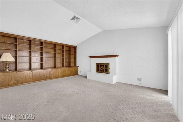 2004 Canterbury Drive, Las Vegas, NV 89119