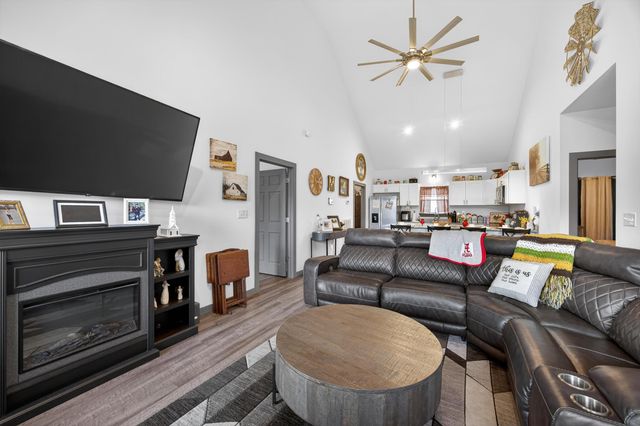 30 Michaels Road, Trenton, GA 30752