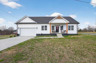 30 Michaels Road, Trenton, GA 30752