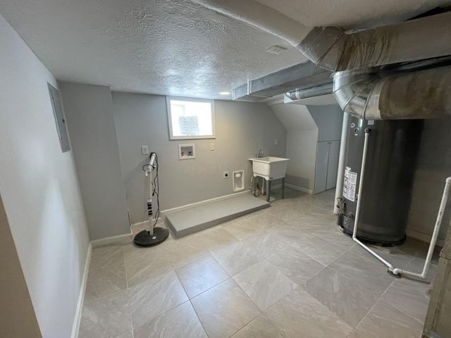 1476 Republic Avenue, Columbus, OH 43211